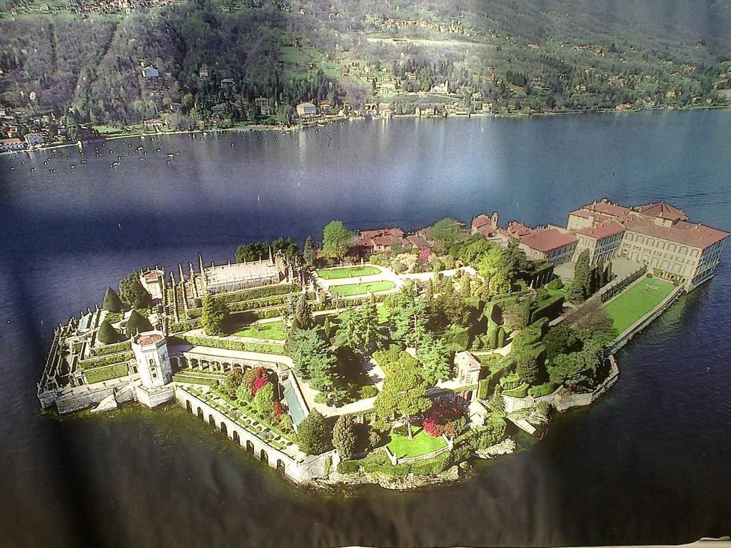 Il Guscio Hotel Baveno Exterior photo